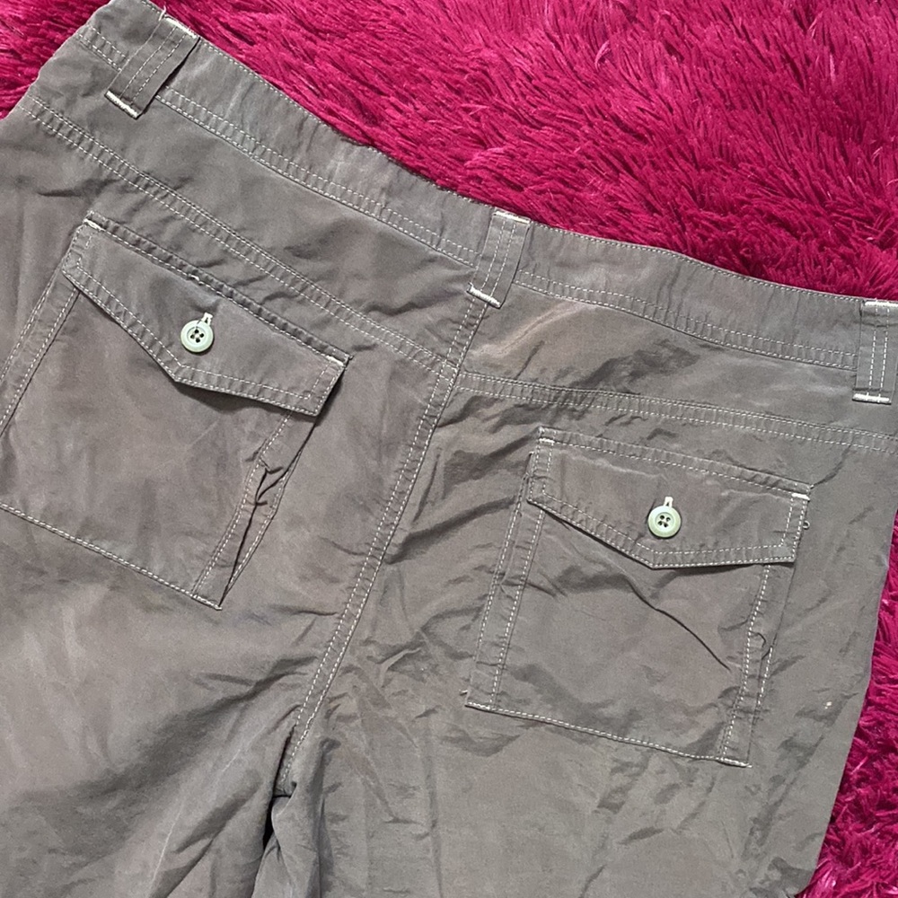 Brown shorts - Picture 10 of 13